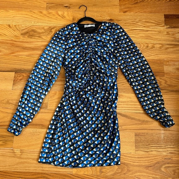 Zara Geometrical Shapes Dress - Picture 2 of 9